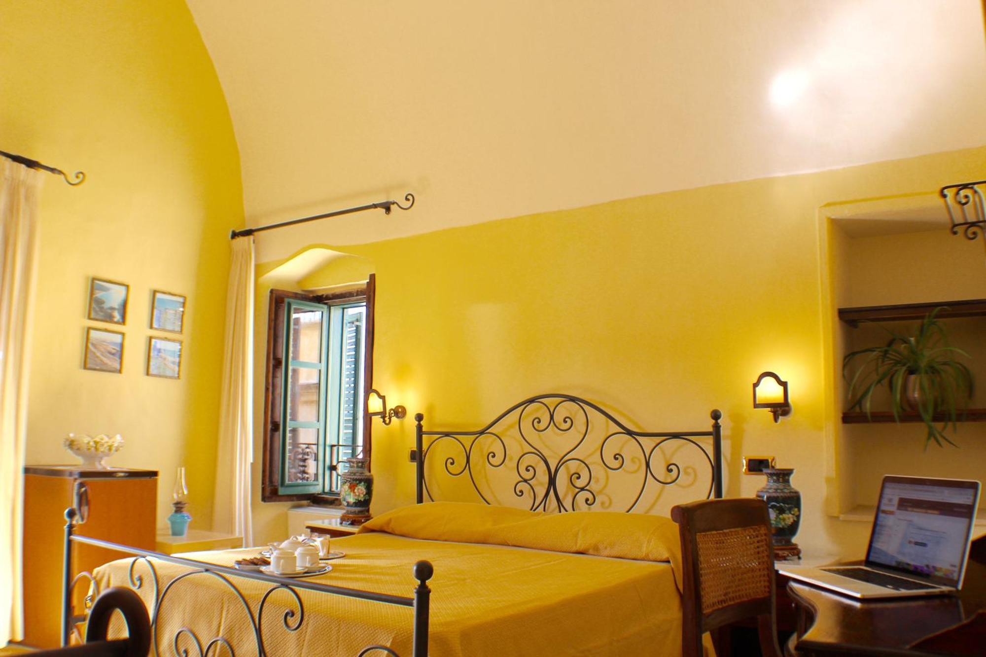 Palazzo Senape De Pace Bed & Breakfast Gallipoli Eksteriør bilde