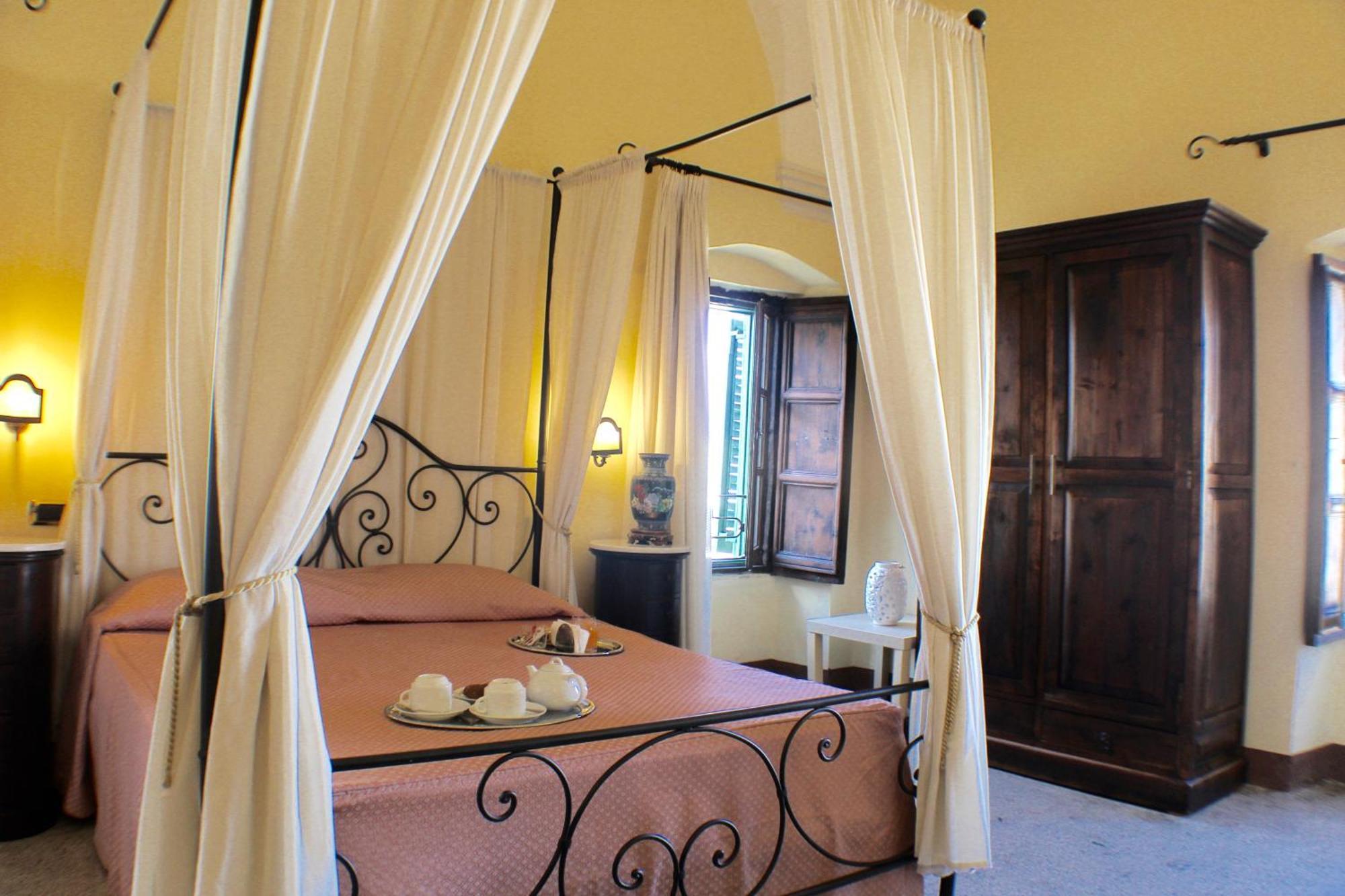 Palazzo Senape De Pace Bed & Breakfast Gallipoli Eksteriør bilde