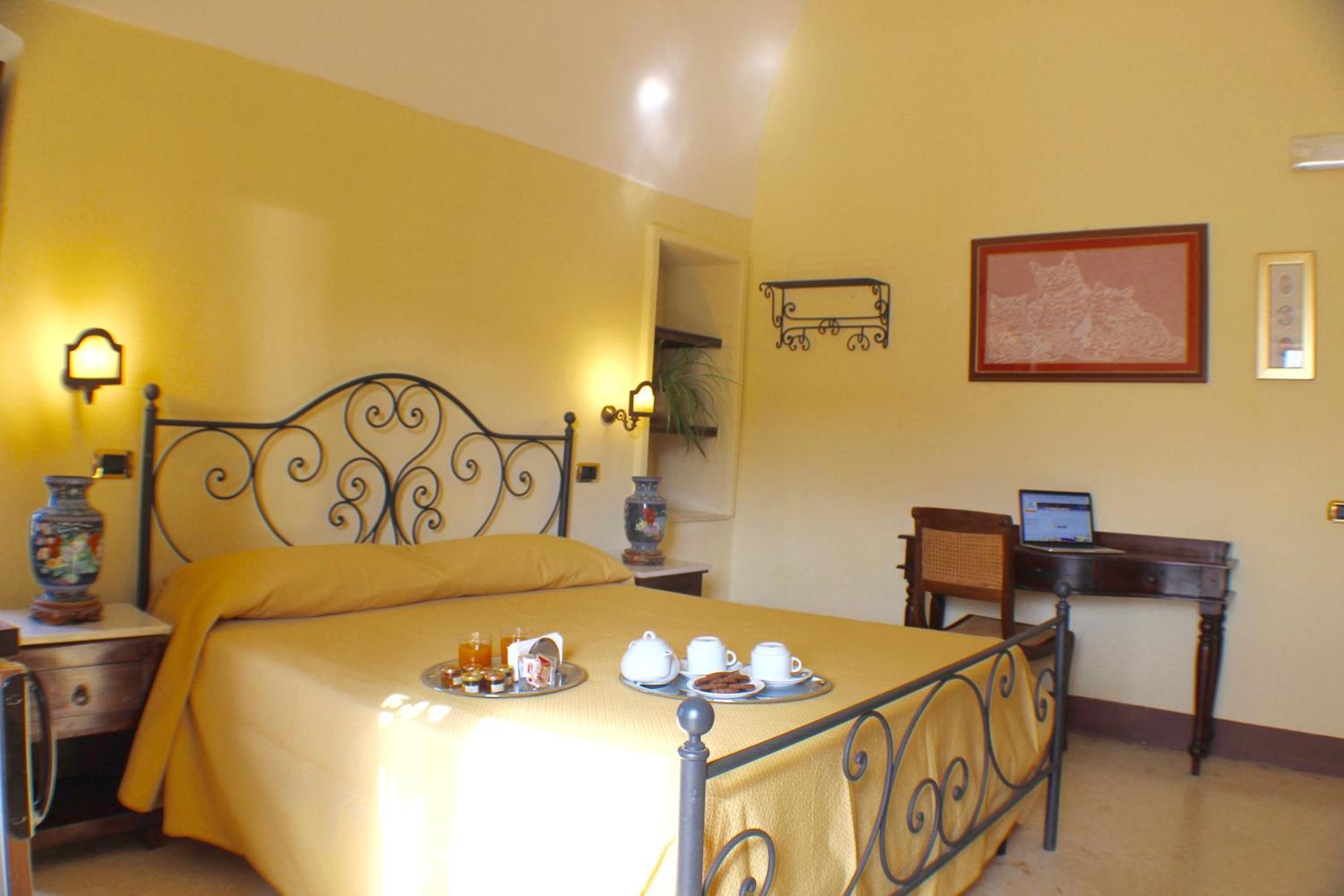 Palazzo Senape De Pace Bed & Breakfast Gallipoli Eksteriør bilde