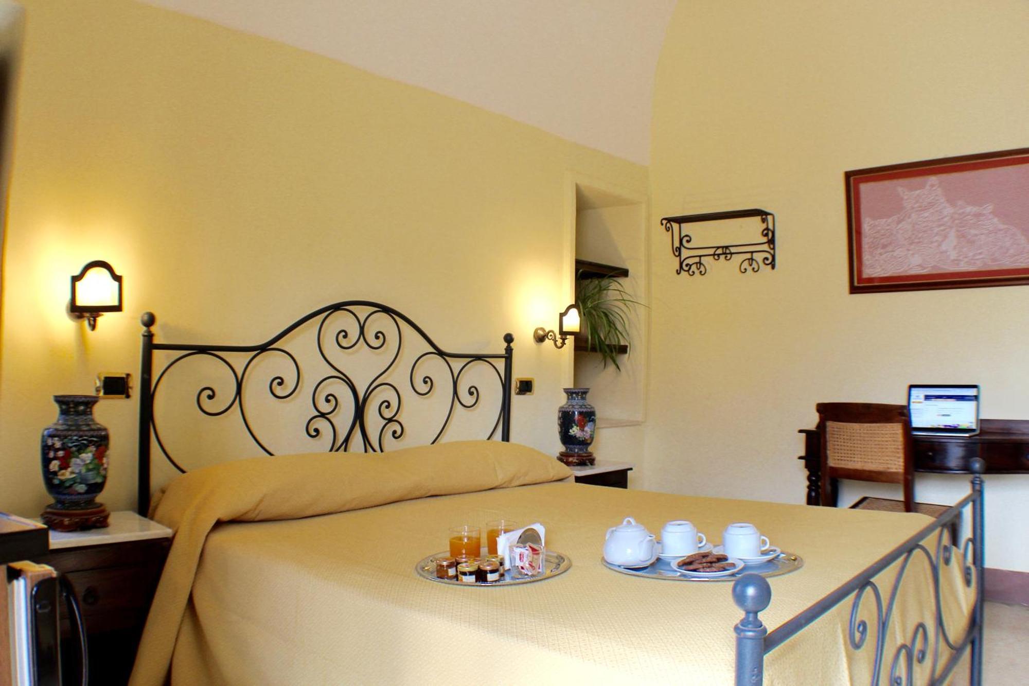 Palazzo Senape De Pace Bed & Breakfast Gallipoli Eksteriør bilde