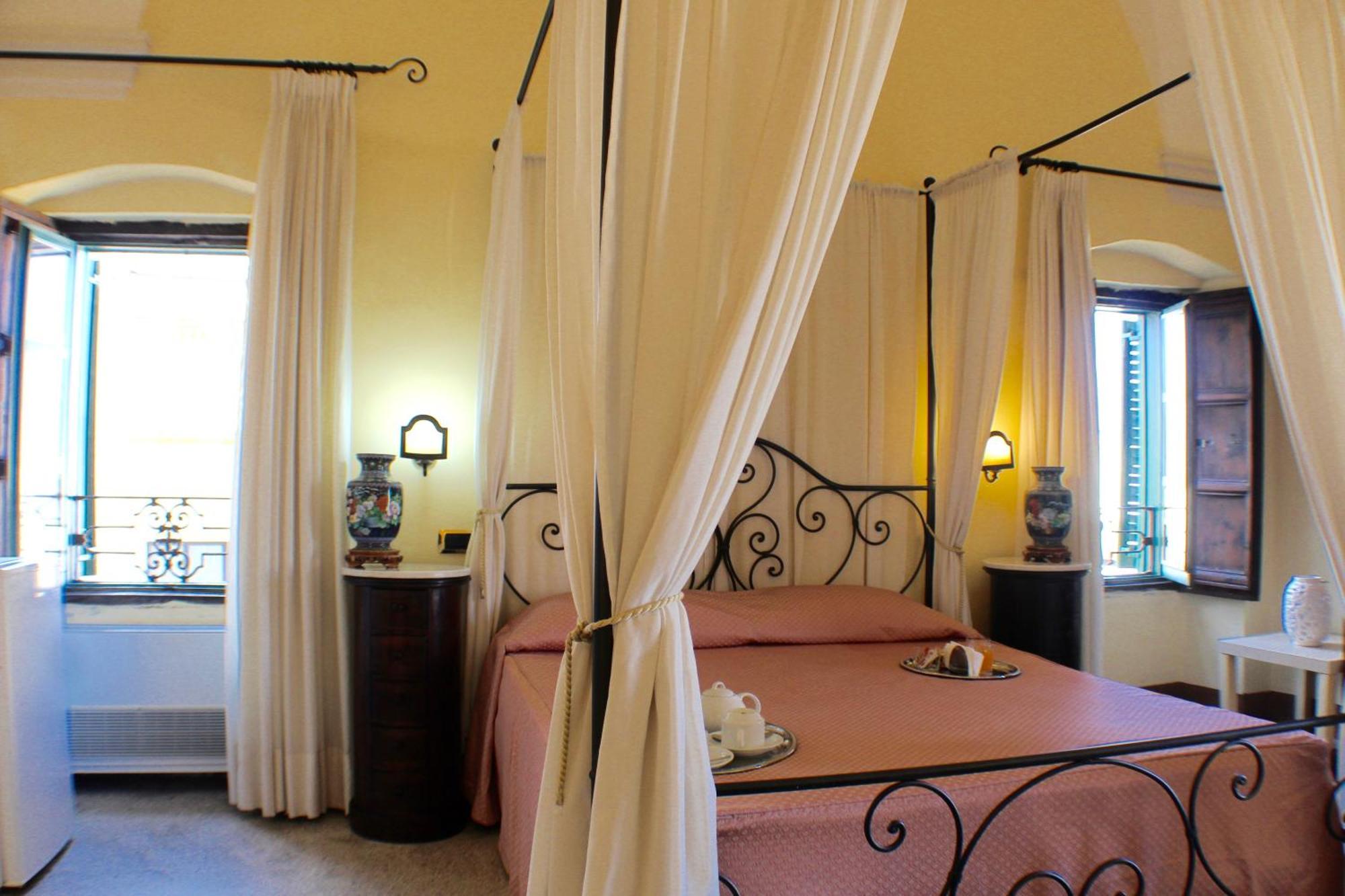Palazzo Senape De Pace Bed & Breakfast Gallipoli Eksteriør bilde