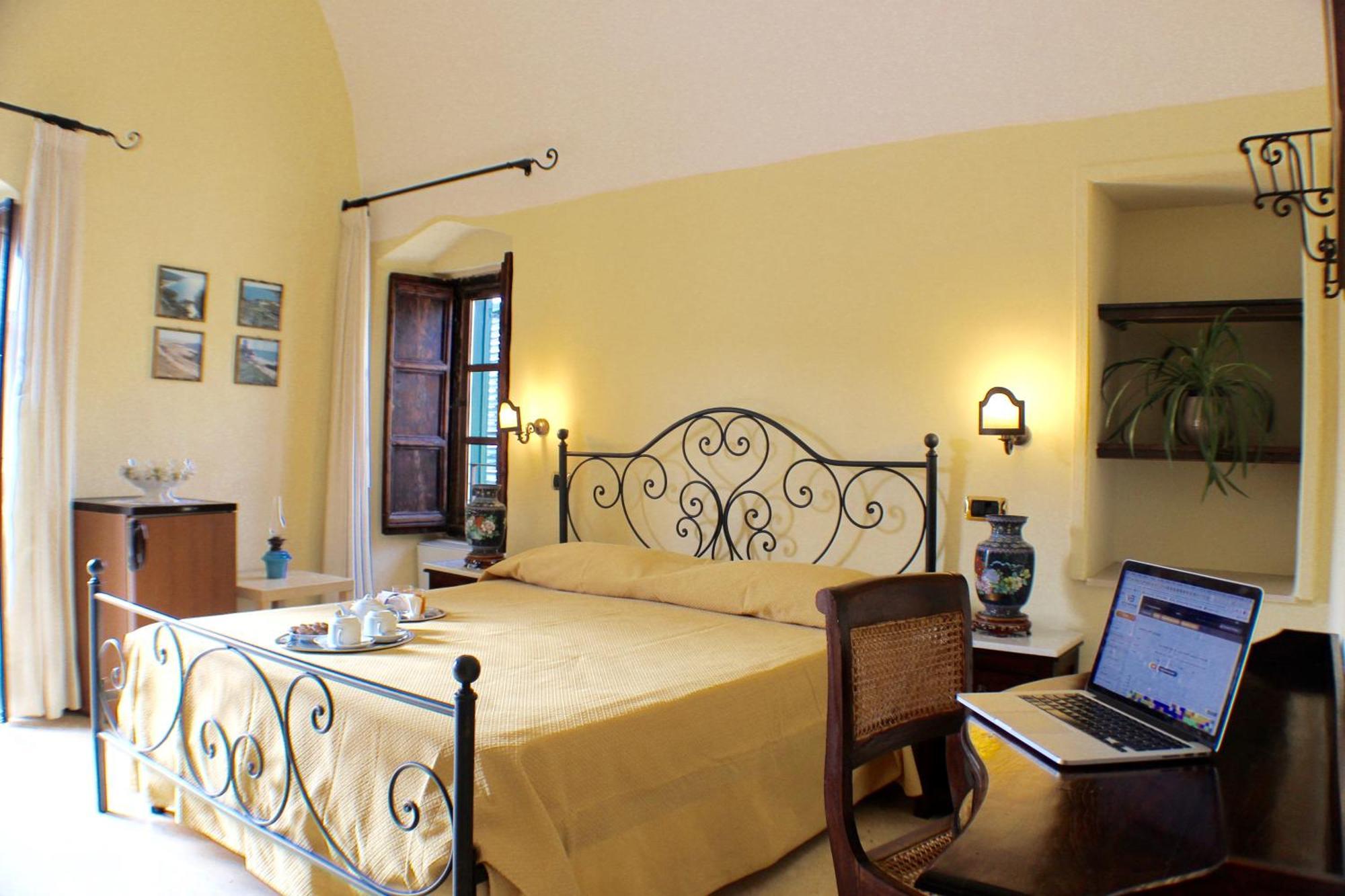 Palazzo Senape De Pace Bed & Breakfast Gallipoli Eksteriør bilde