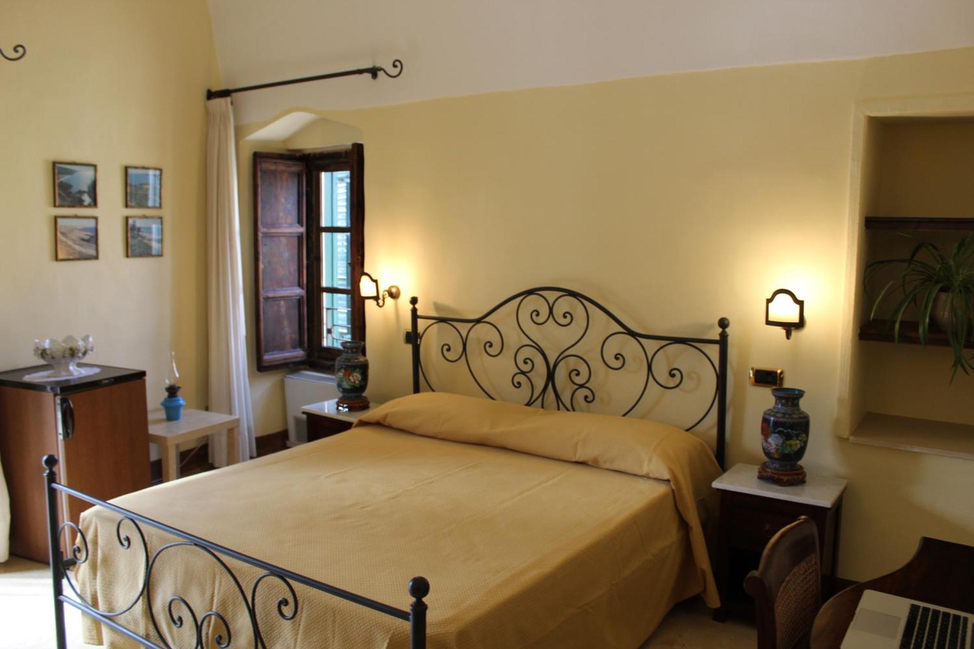 Palazzo Senape De Pace Bed & Breakfast Gallipoli Eksteriør bilde