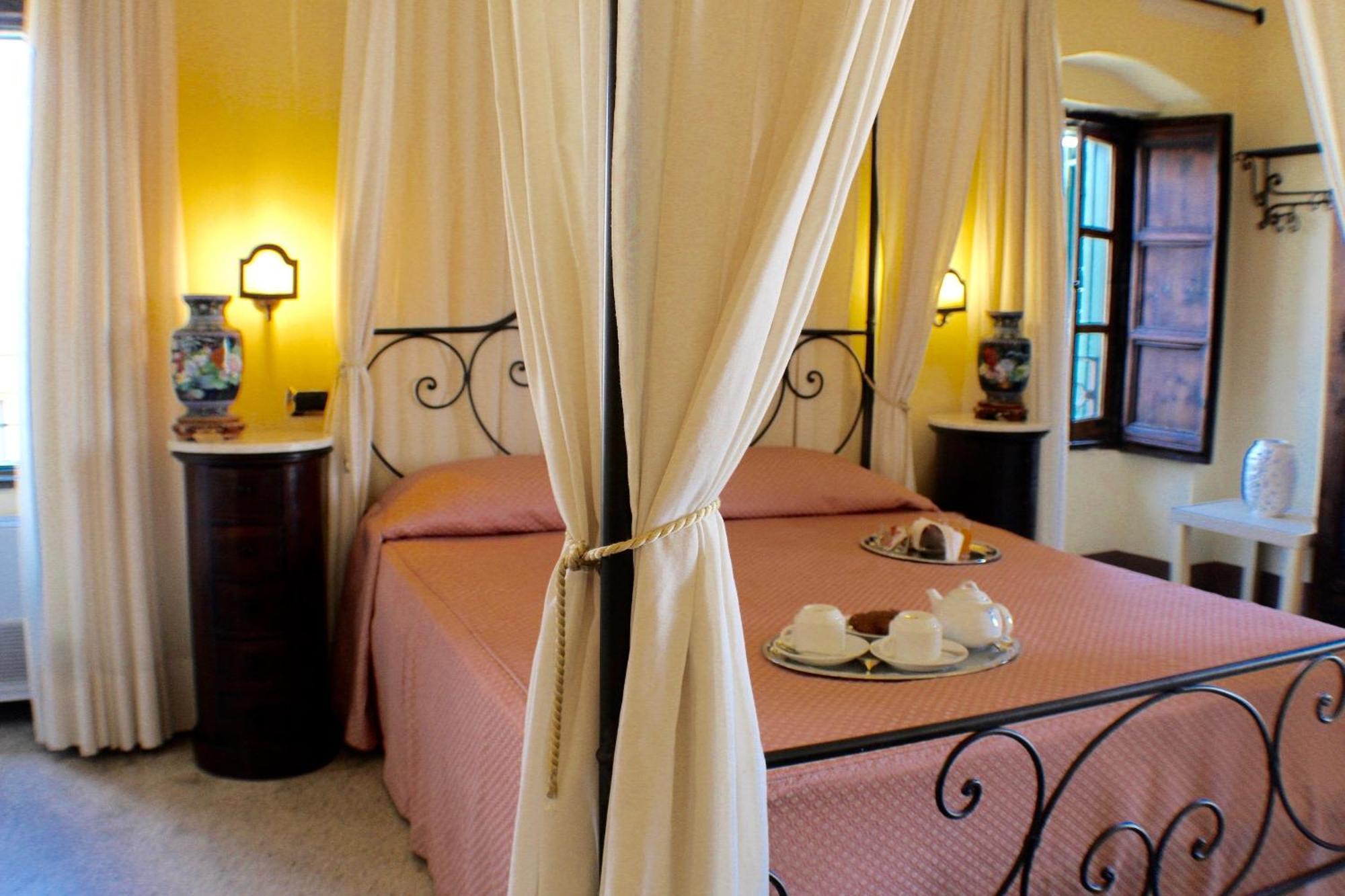 Palazzo Senape De Pace Bed & Breakfast Gallipoli Eksteriør bilde