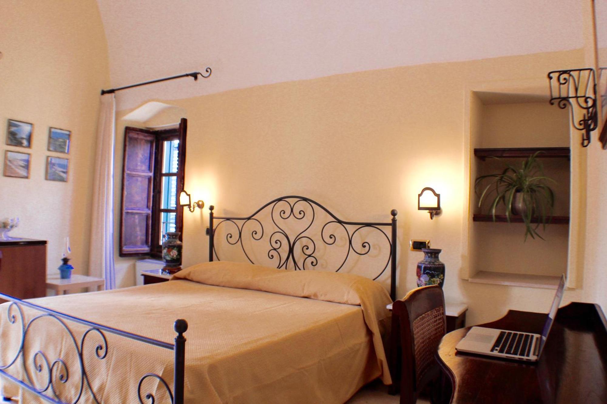 Palazzo Senape De Pace Bed & Breakfast Gallipoli Eksteriør bilde